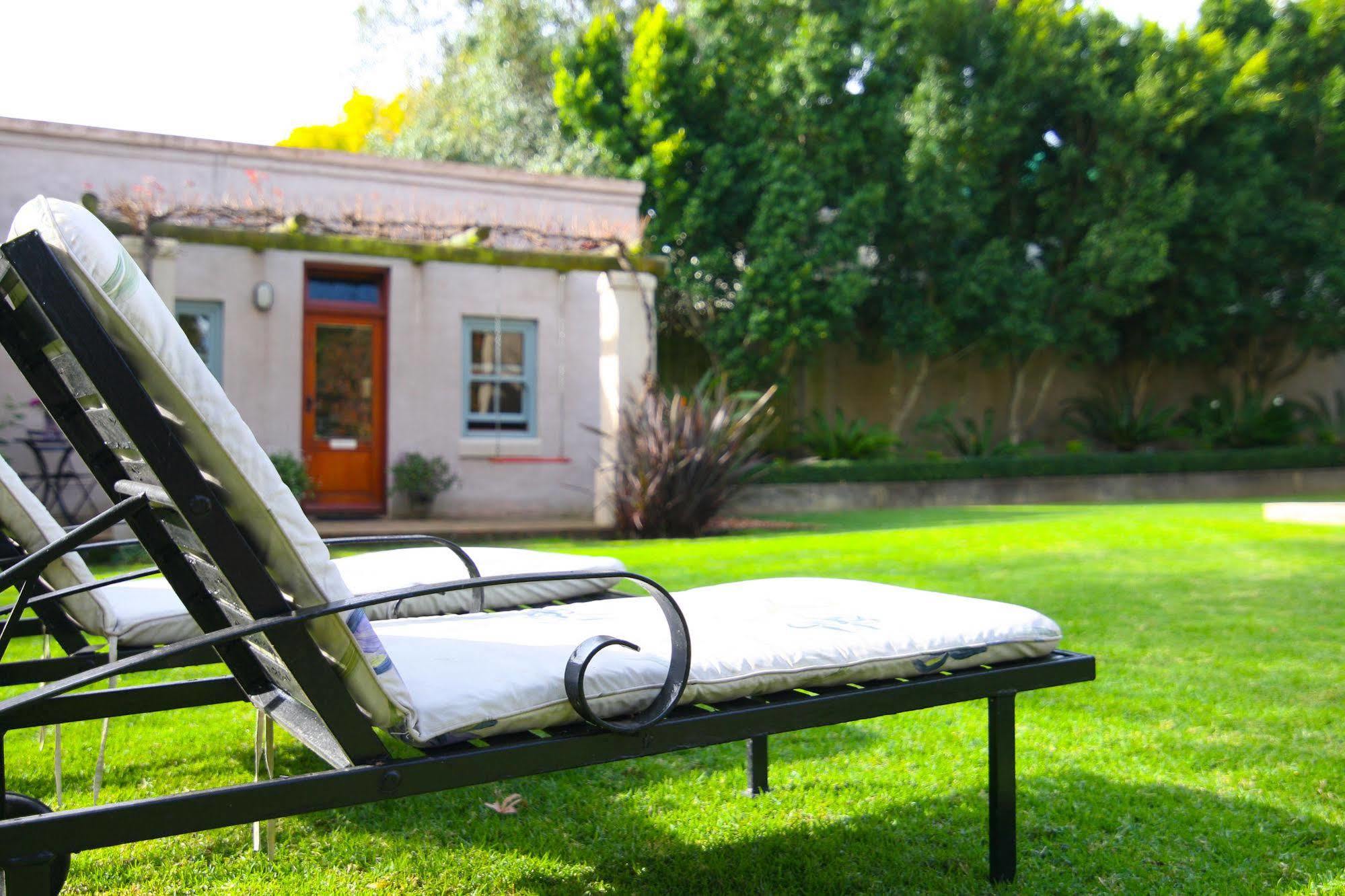 Babette Bed&Breakfast Swellendam Exterior foto